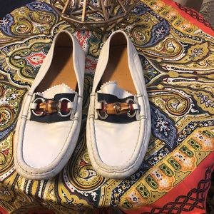 New price special Gucci Shoes used